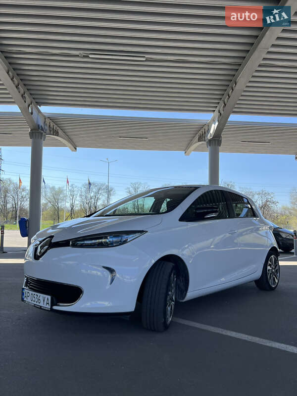 Хетчбек Renault Zoe 2016 в Запоріжжі