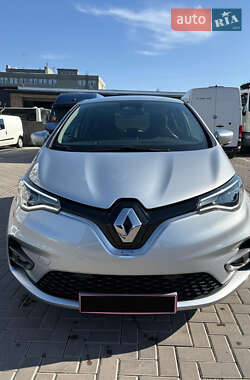 Хэтчбек Renault Zoe 2020 в 