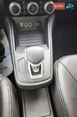 Хэтчбек Renault Zoe 2023 в 