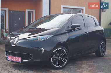 Хэтчбек Renault Zoe 2019 в 