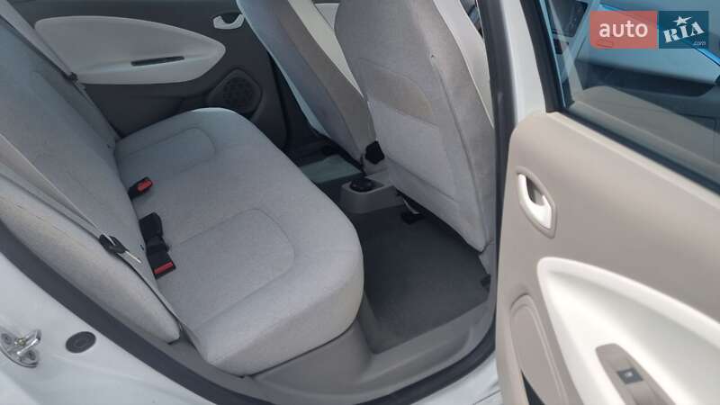 Хэтчбек Renault Zoe 2013 в Житомире фото 4 Хэтчбек Renault Zoe 2013 в Житомире