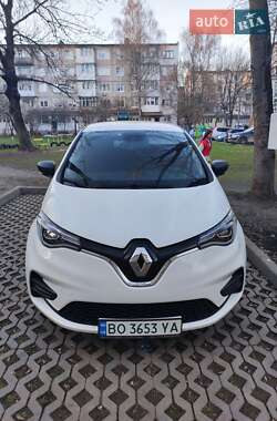 Хэтчбек Renault Zoe 2020 в 