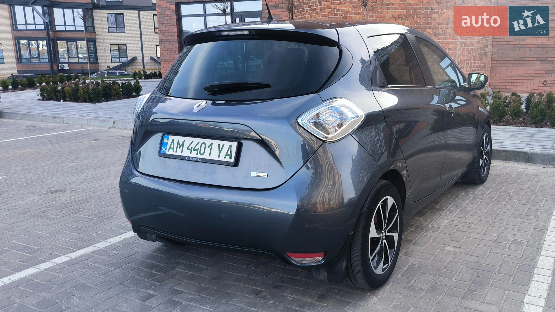 2017 Renault ZOE - мініатюра 18