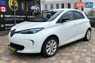 Хетчбек Renault Zoe 2015 в 