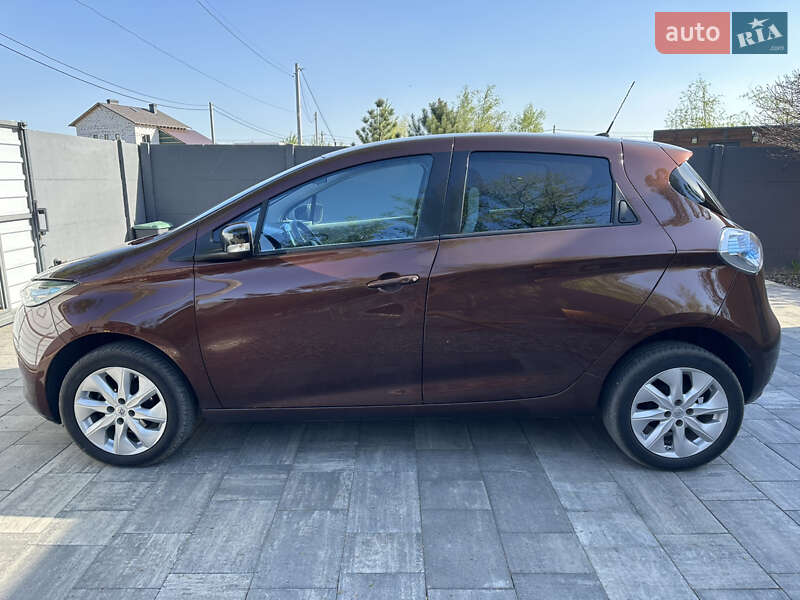 Хэтчбек Renault Zoe 2015 в Днепре