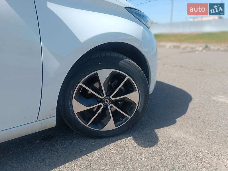 Хэтчбек Renault Zoe 2018 в Киеве