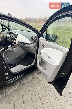 Хэтчбек Renault Zoe 2019 в 