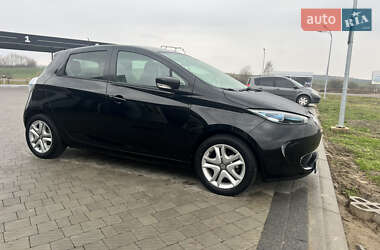 Хэтчбек Renault Zoe 2019 в 