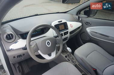 Хэтчбек Renault Zoe 2017 в 