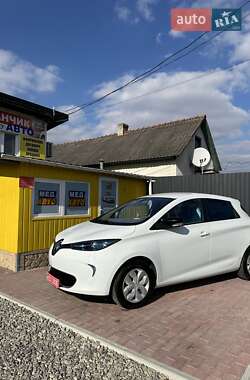 Хэтчбек Renault Zoe 2013 в 