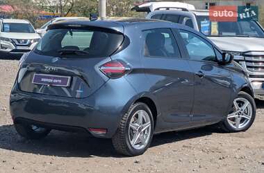 Хэтчбек Renault Zoe 2019 в 