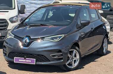 Хэтчбек Renault Zoe 2019 в 
