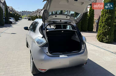 Хэтчбек Renault Zoe 2014 в 