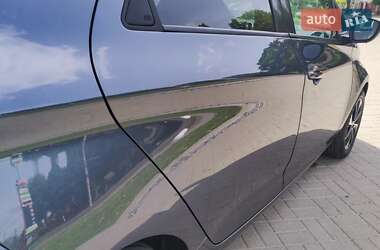 Хетчбек Renault Zoe 2018 в 