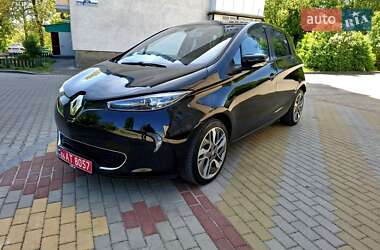 Хетчбек Renault Zoe 2015 в 