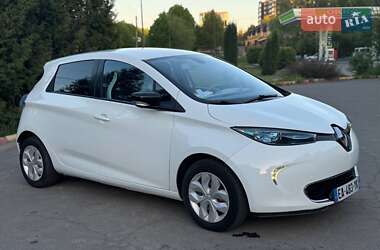 Хэтчбек Renault Zoe 2016 в 