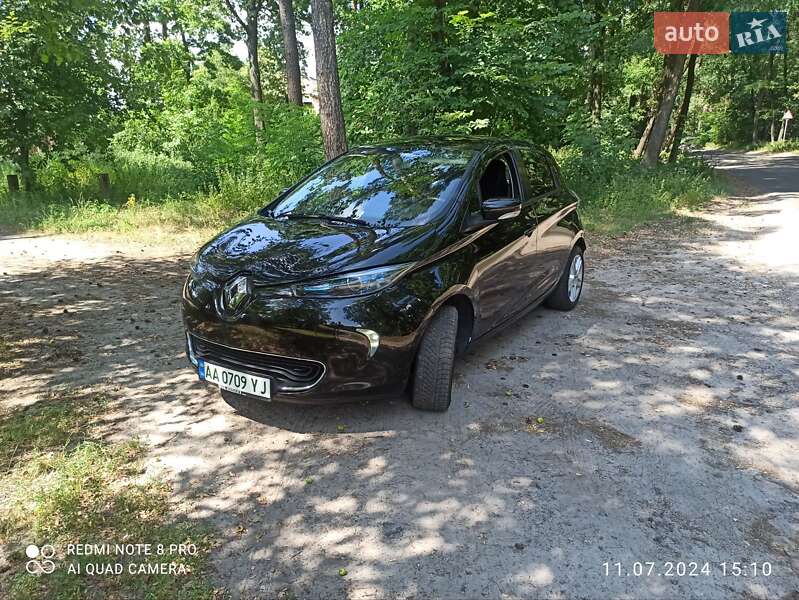 Хетчбек Renault Zoe 2018 в 