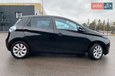 Хэтчбек Renault Zoe 2014 в 