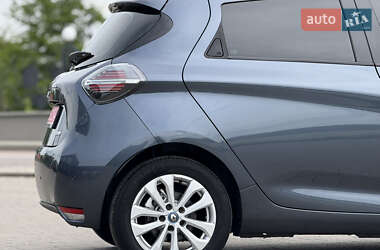 Хетчбек Renault Zoe 2020 в 