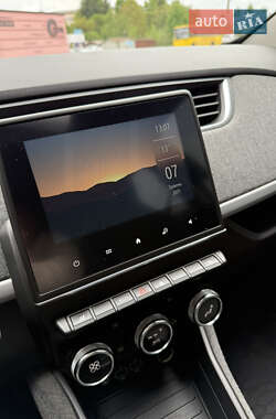 Хетчбек Renault Zoe 2020 в 