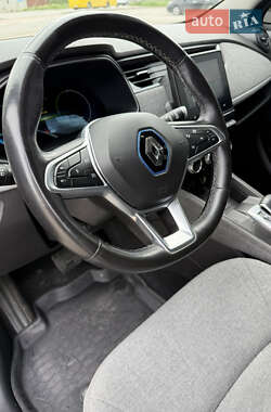 Хетчбек Renault Zoe 2020 в 