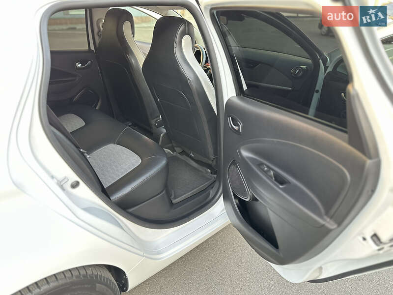 Хэтчбек Renault Zoe 2021 в Житомире