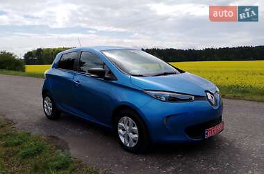 Хэтчбек Renault Zoe 2018 в 