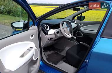 Хэтчбек Renault Zoe 2018 в 