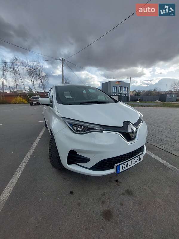 Хэтчбек Renault Zoe 2021 в 
