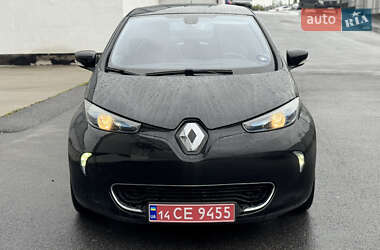 Хетчбек Renault Zoe 2015 в 