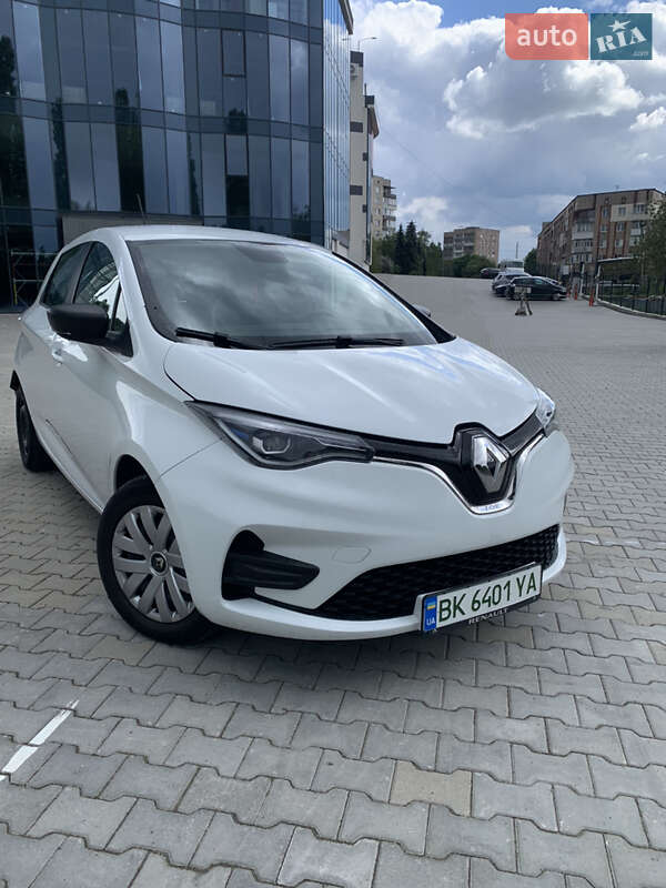Хэтчбек Renault Zoe 2020 в 
