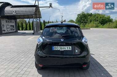 Хетчбек Renault Zoe 2014 в 