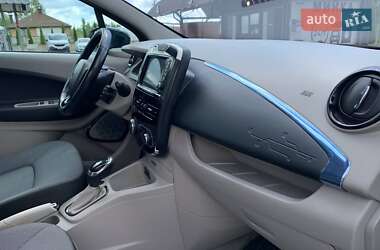 Хетчбек Renault Zoe 2014 в 