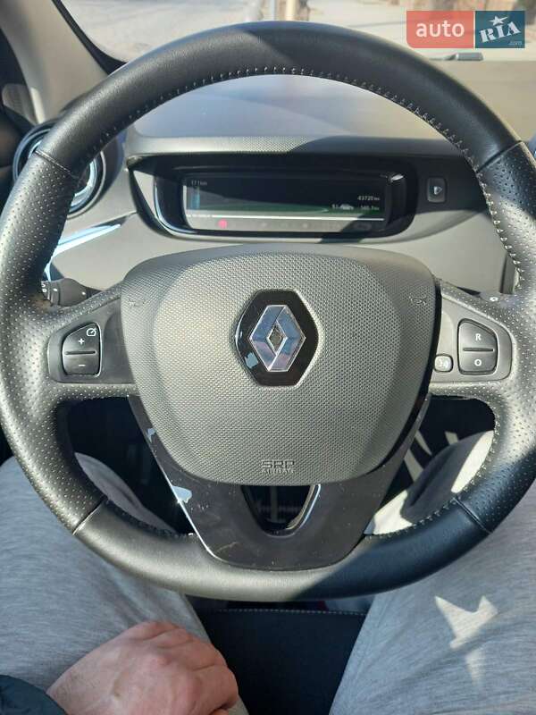 Хэтчбек Renault Zoe 2019 в Львове