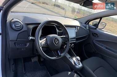 Хэтчбек Renault Zoe 2020 в 