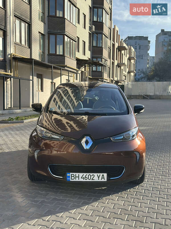 Хэтчбек Renault Zoe 2014 в Одессе фото 4 Хэтчбек Renault Zoe 2014 в Одессе
