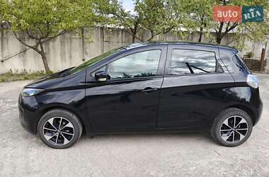 Хэтчбек Renault Zoe 2018 в 