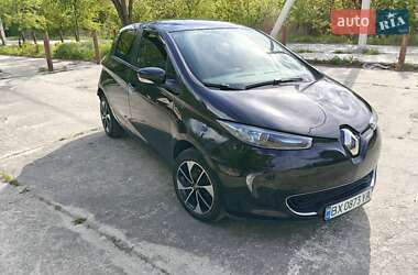 Хэтчбек Renault Zoe 2018 в 