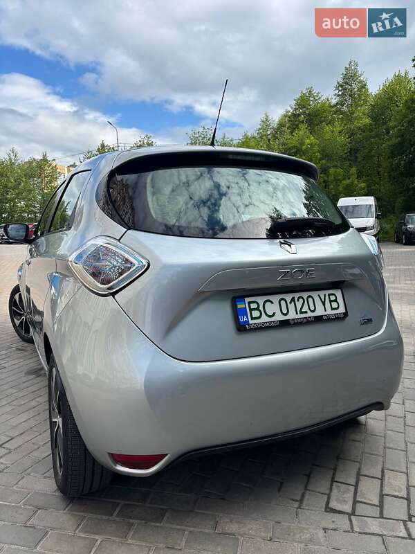 Хэтчбек Renault Zoe 2018 в Львове