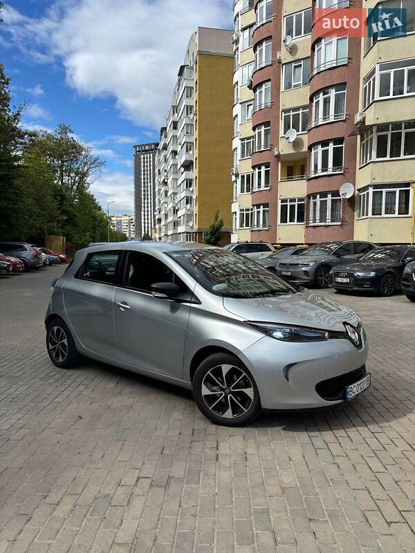 Хэтчбек Renault Zoe 2018 в Львове