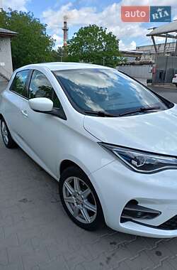 Хэтчбек Renault Zoe 2019 в 
