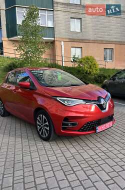 Хэтчбек Renault Zoe 2020 в 
