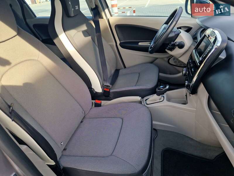 Хетчбек Renault Zoe 2015 в Коломиї
