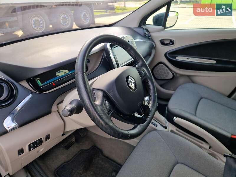 Хетчбек Renault Zoe 2015 в Коломиї