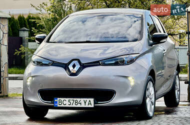 Хэтчбек Renault Zoe 2014 в 