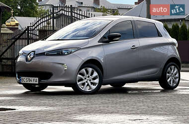 Хэтчбек Renault Zoe 2014 в 