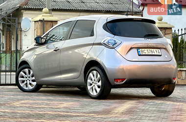 Хэтчбек Renault Zoe 2014 в 