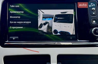 Хэтчбек Renault Zoe 2014 в 