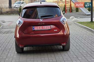 Хэтчбек Renault Zoe 2017 в 