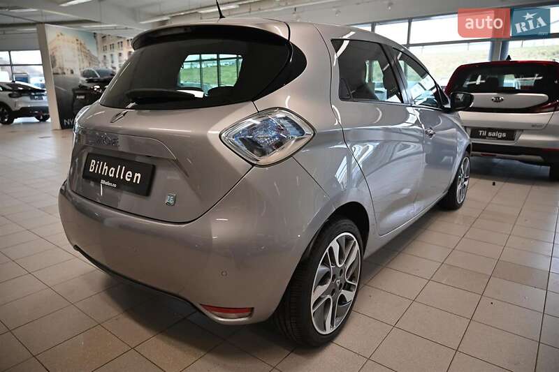 Хэтчбек Renault Zoe 2016 в Киеве